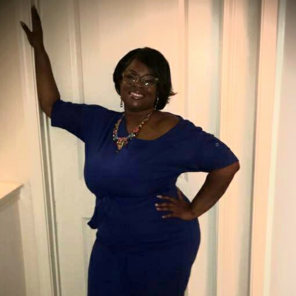 Meet your Posher, Torrie - Picture 2 of 2